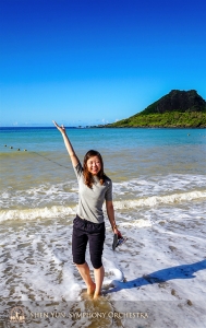 Perkusistka Tiffany Yu bawiła się świetnie na przepięknych plażach Tajwanu.