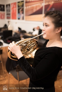 Jest to szósta z rzędu wizyta Orkiestry Symfonicznej Shen Yun w Carnegie.