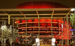Winspear Opera House w Dallas został zaprojektowany jako współczesna wersja tradycyjnej opery.